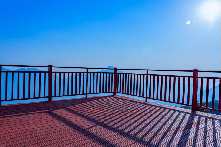 Balcony Decking image